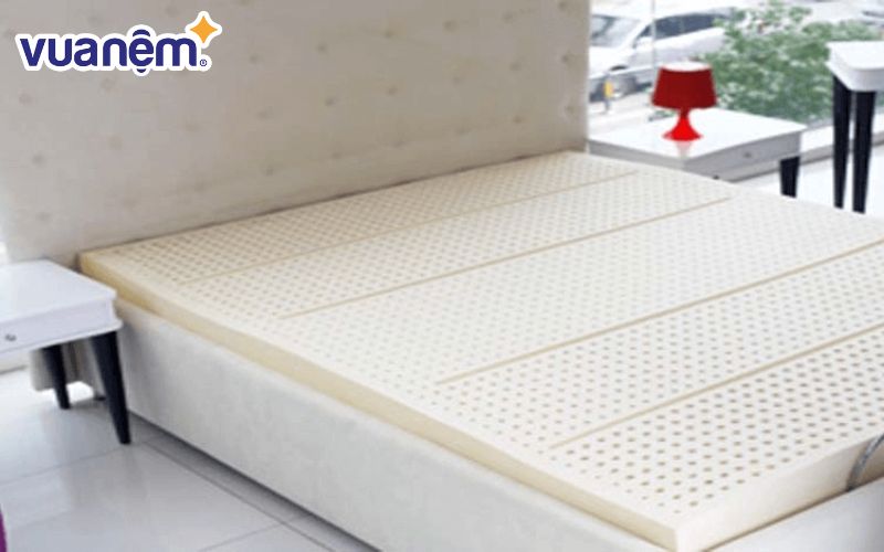 phương pháp giặt bằng nước Không nên dùng phương pháp giặt bằng nước để vệ sinh nệm Liên Á