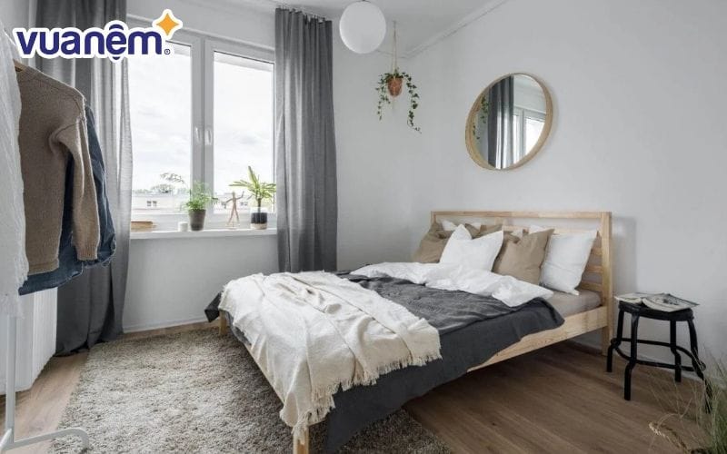 Nêu lựa chọn chiều cao giường ngủ phù hợp, không quá cao cũng không nên quá thấp