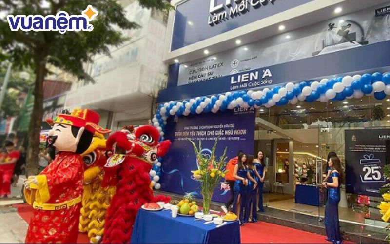 Liên Á tiên phong trong công nghệ sản xuất nệm đạt chuẩn quốc tế.