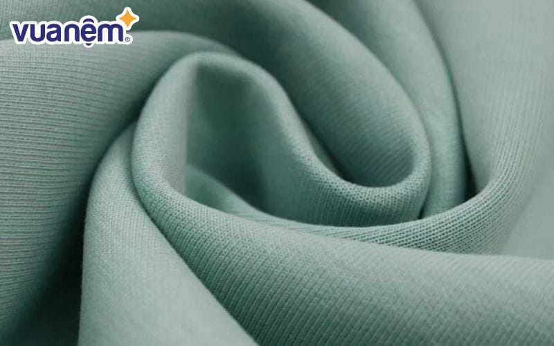 Chất liệu cotton phù hợp cho cả mùa hè, xuân và thu