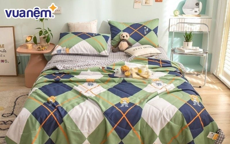 Chăn ga mùa thu nên chọn các màu sắc nhã nhặn, tươi sáng