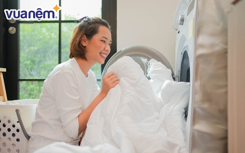 Giặt chăn ga nệm định kỳ
