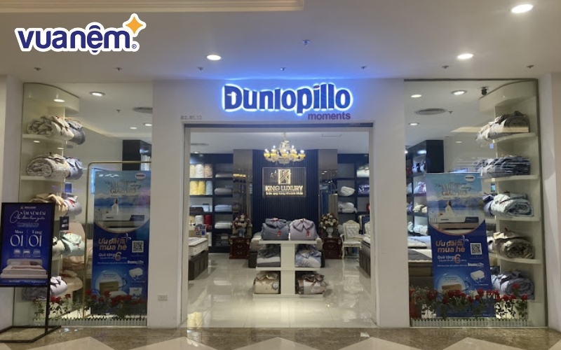 Showroom Nệm Dunlopillo tại Vincom Royal City