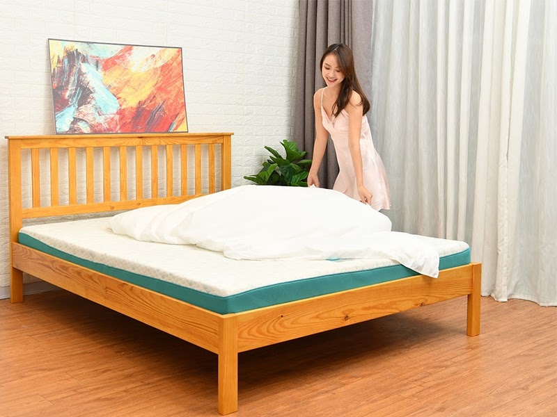 Giường gỗ Amando Piny