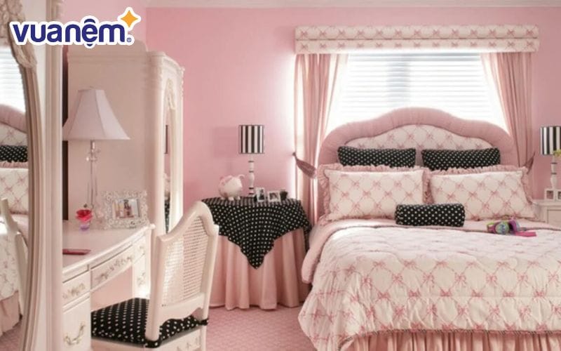 Mệnh Hoả chọn chăn ga gối nệm màu gì? - Màu hồng giúp tình duyên thuận lợi