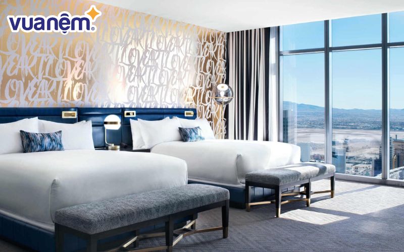 Nệm ngủ tại khách sạn sẽ có độ dày trên 15cm để mang đến cảm giác êm ái