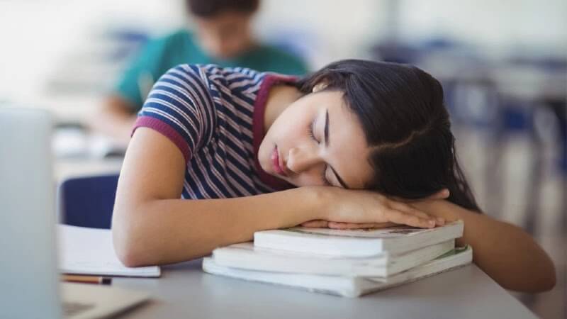 Thiếu ngủ ở thanh thiếu niên