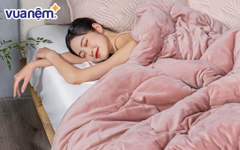 Chăn đông nhung tuyết giữ ấm Amando Warm Flannel