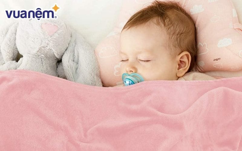 Chăn mền lông cừu có tem mác, nhãn hiệu nổi tiếng