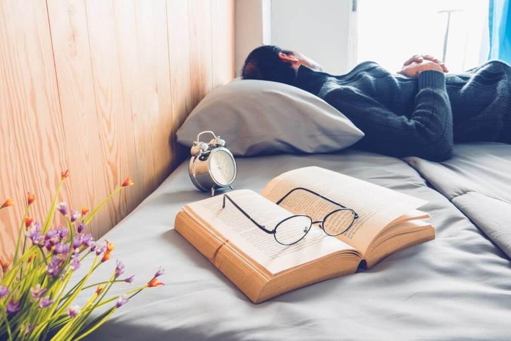 Đọc sách khiến bạn buồn ngủ 