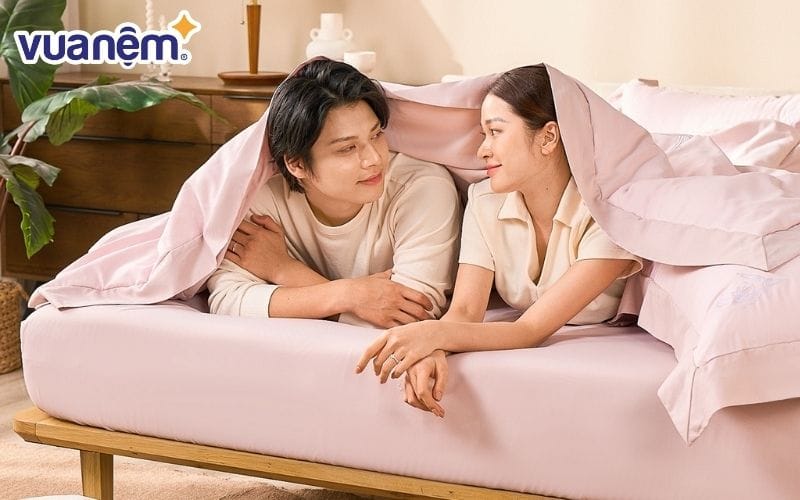 Học cách giao tiếp với nhau bằng ánh mắt