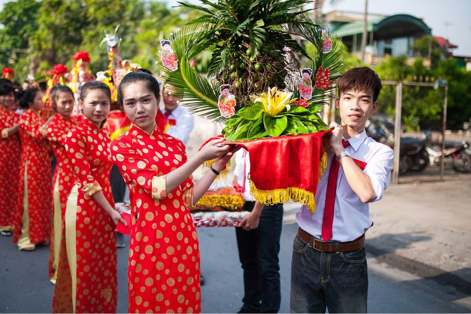 nghi thức trao sính lễ xin cưới