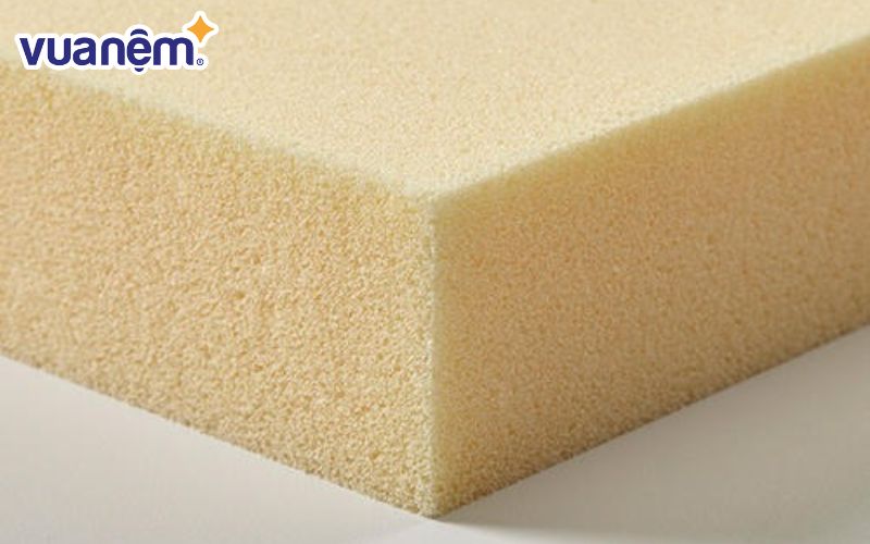 PU foam có hai thành phần cấu tạo chính là polyol and diisocyanate