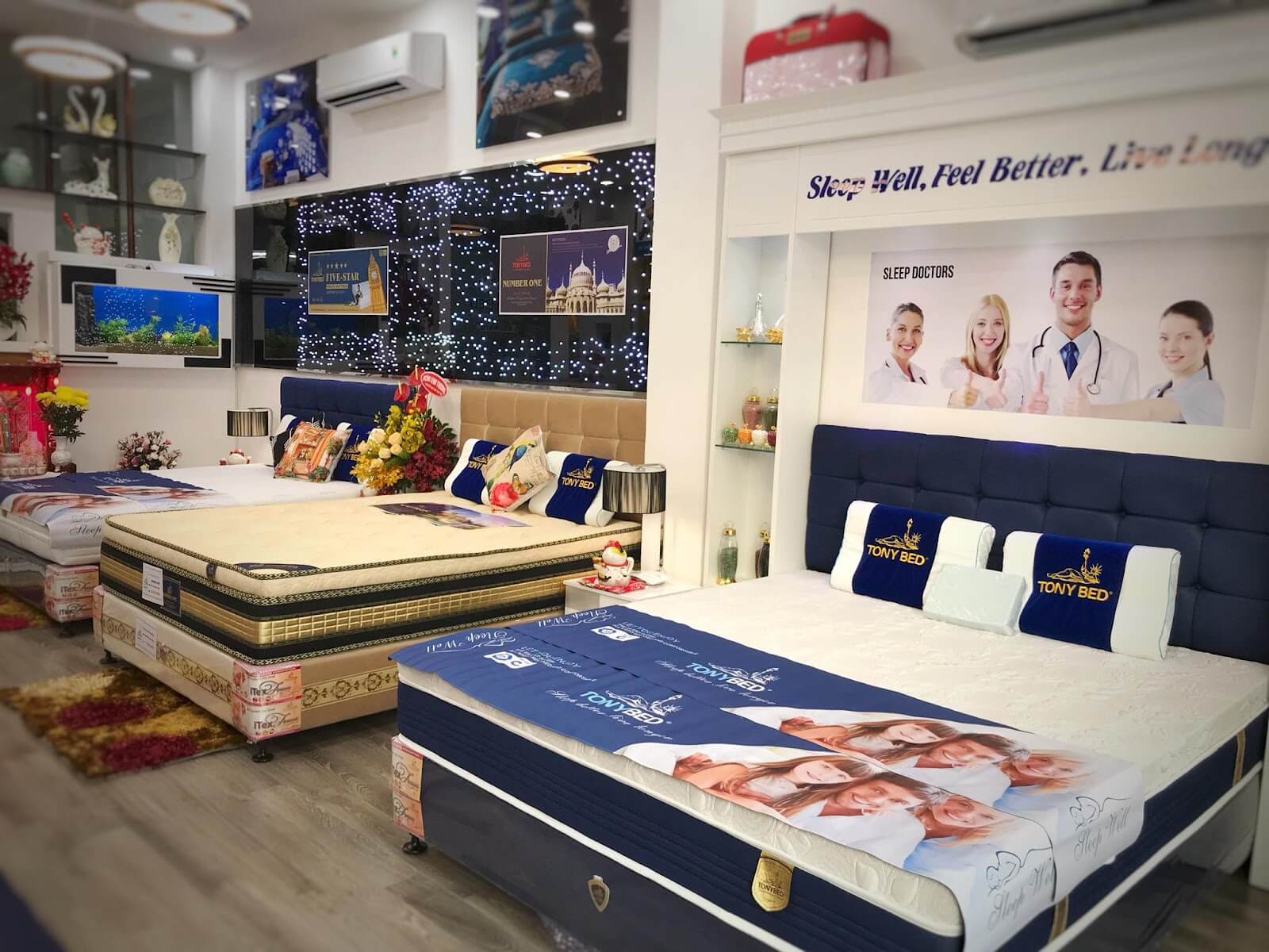 Showroom chăn ga gối nệm cao cấp Tony Bed