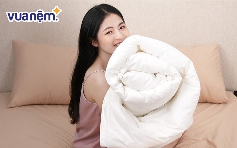 Cân nhắc các tiêu chí để chọn mua chăn lông vũ chất lượng