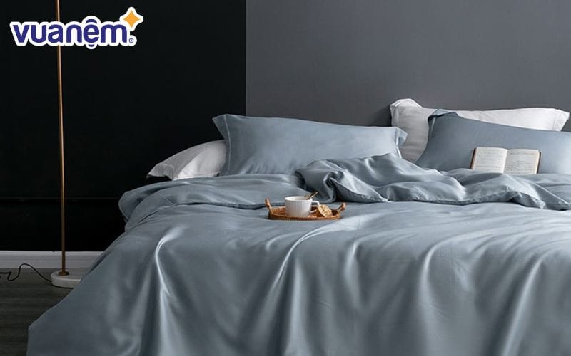 Ga trải giường bằng lụa là sự lựa chọn tuyệt vời cho khí hậu tại Việt Nam mà bạn không nên bỏ qua