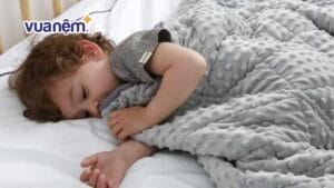 8 lưu ý quan trọng khi chọn chăn cho bé