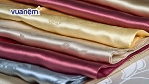 Có nên mua chăn ga gối lụa tơ tằm cao cấp hay không?