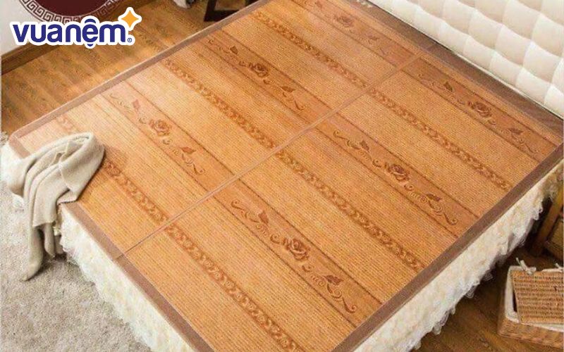 Không một ai được ngồi lên giường cưới cũng như trải lại chiếu lần nữa