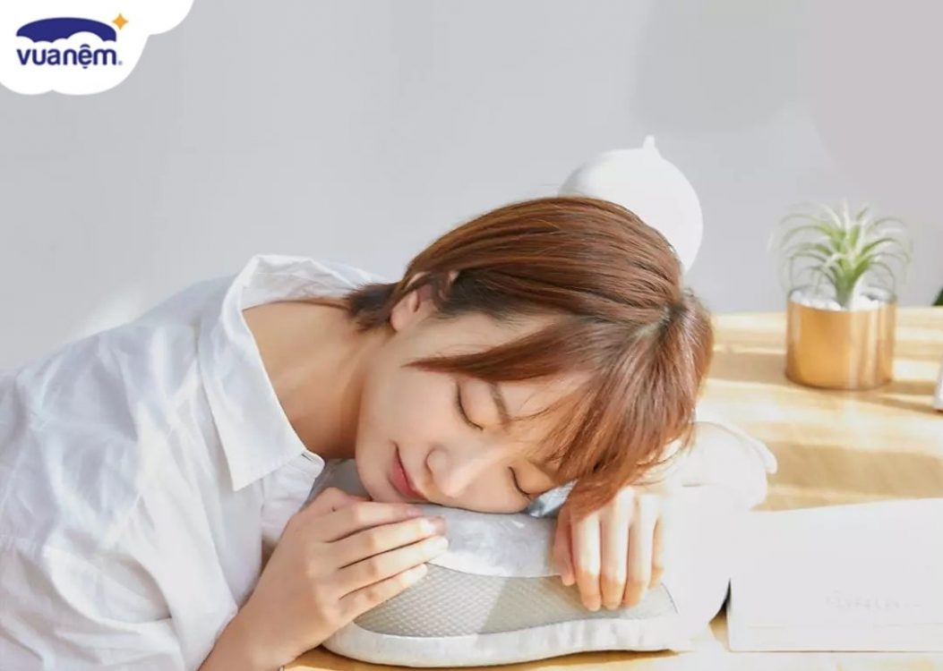 gối tựa cổ văn phòng