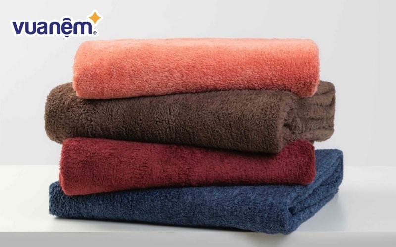 Mua chăn mền du lịch chất lượng để chuyến đi trọn vẹn nhất