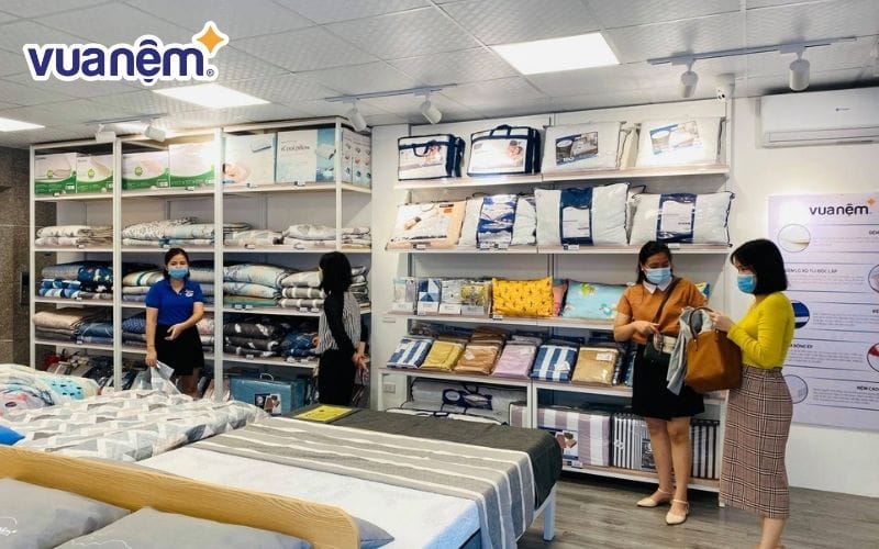 Chọn mua chăn mền chất lượng tại Vua Nệm