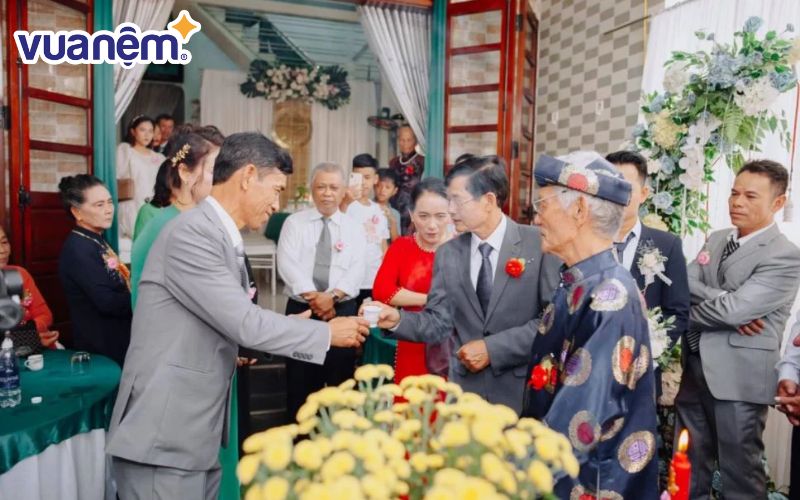 Thủ tục dạm ngõ ở miền Bắc