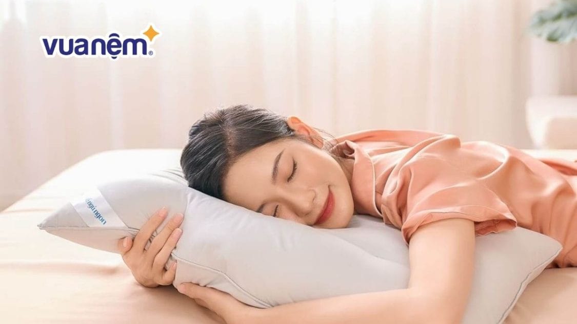 Đặt tỏi dưới gối, đầu giường