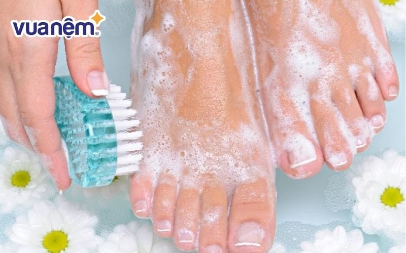 Rửa chân giúp bạn cảm thấy yên tâm hơn, ngủ ngon hơn