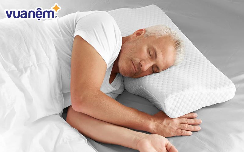 Tùy trường hợp mà gối chống ngáy có thể giúp cải thiện giấc ngủ của người dùng.