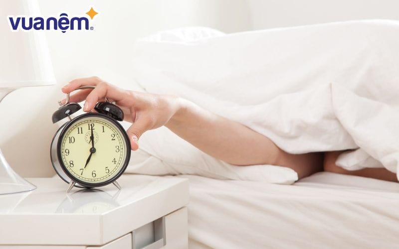 Chứng béo phì sẽ ghé thăm nếu bạn ngủ nướng quá nhiều