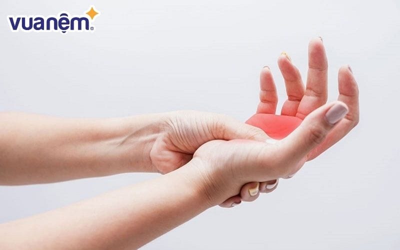 Tê tay khi thức dậy