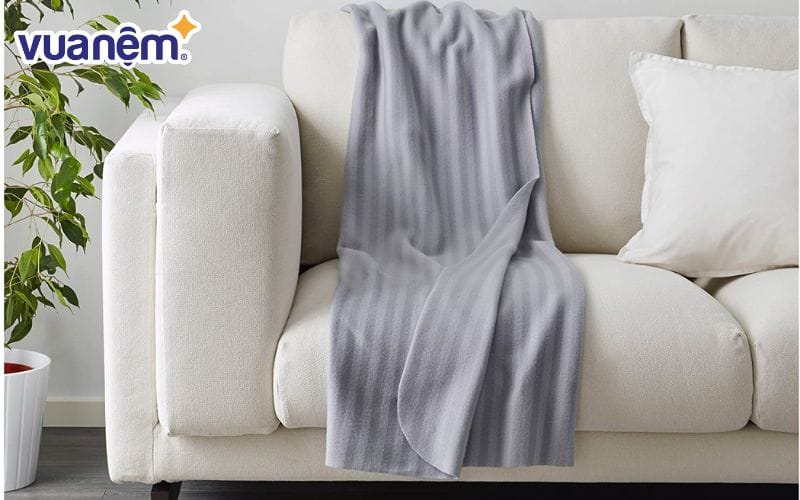 Chăn dạ Hàn Quốc có thiết kế đơn giản