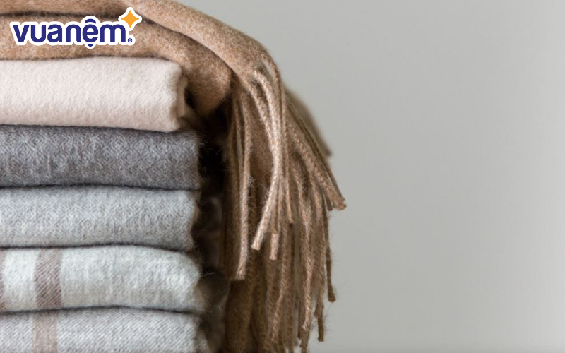 Chăn lông từ lạc đà Alpaca có khả năng giữ ấm cao và độ bền tốt