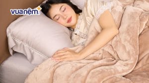 Chăn nhung, mền nhung có phải là lựa chọn tốt cho phòng ngủ?