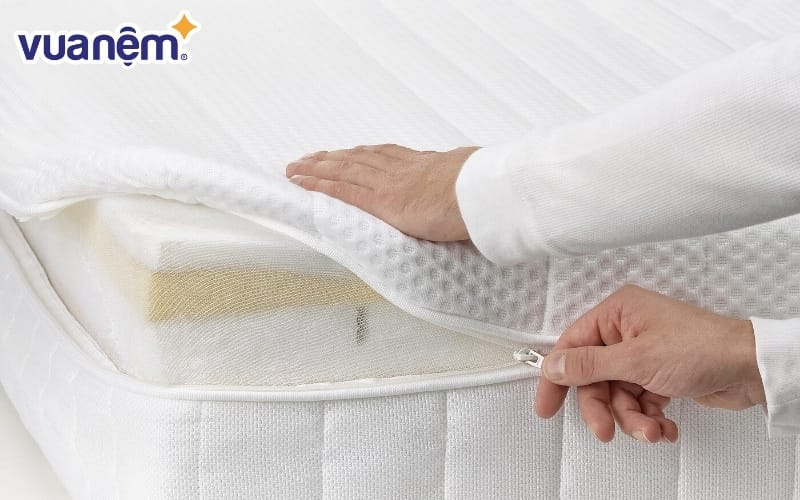 Xem xét chất liệu trước khi mua