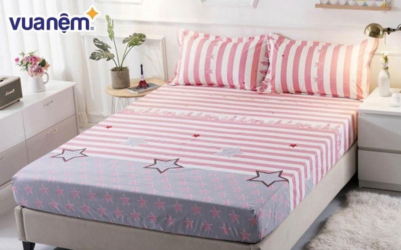 Mẫu ga giường 1m phù hợp cho trẻ nhỏ và người sống độc thân.