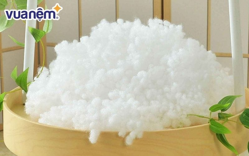 Bông gòn bi thường được ứng dụng làm gối ngủ cao cấp