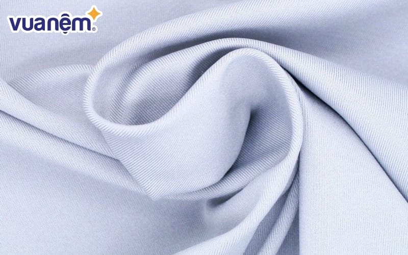 Coolmax là chất liệu vải được nhiều người ưa dùng cho vỏ áo nệm gấp 2 gấp 3 