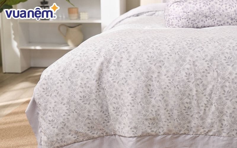 Ruột chăn, ruột gối hay ruột nệm đều cần một lớp áp để bảo vệ bên ngoài