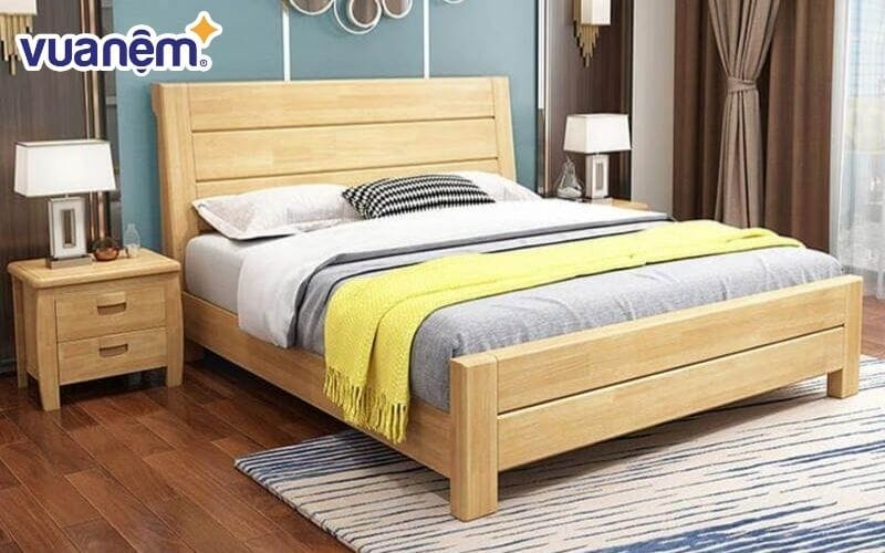 Mẫu giường gỗ dổi đẹp phong cách tân cổ điển