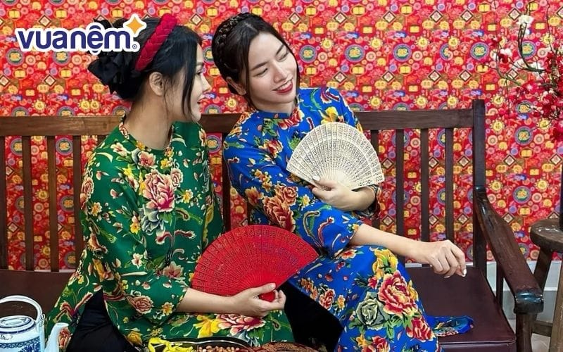 Vải chăn con công được sử dụng trong lĩnh vực thời trang