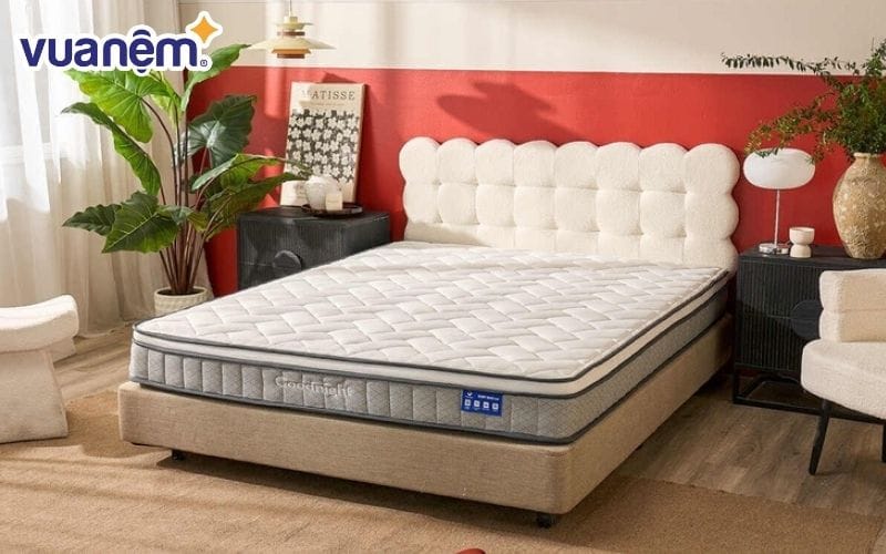 Chọn chăn ga gối nệm phù hợp với giường ngủ gỗ Hương