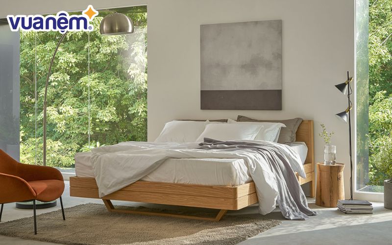 Giường ngủ gỗ pơ mu có mùi hương xua đuổi côn trùng