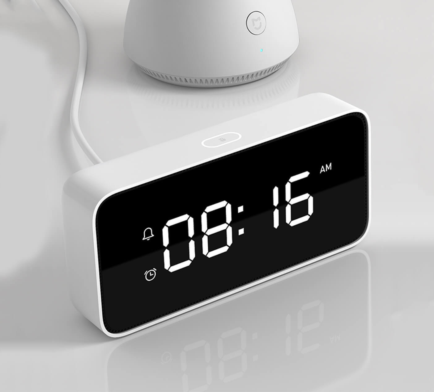 Đồng hồ báo thức điện từ nhãn hiệu Xiaomi Alarm Clock