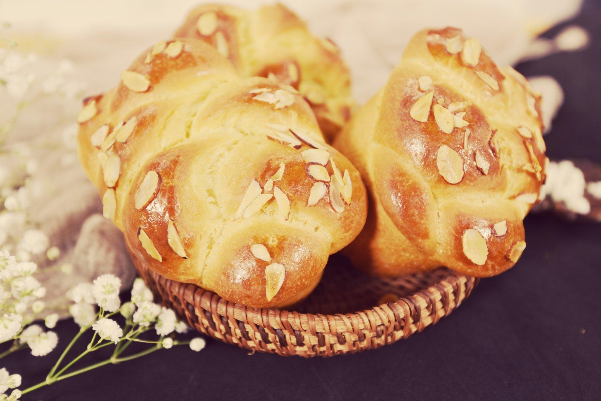 cách làm bánh mì hoa cúc