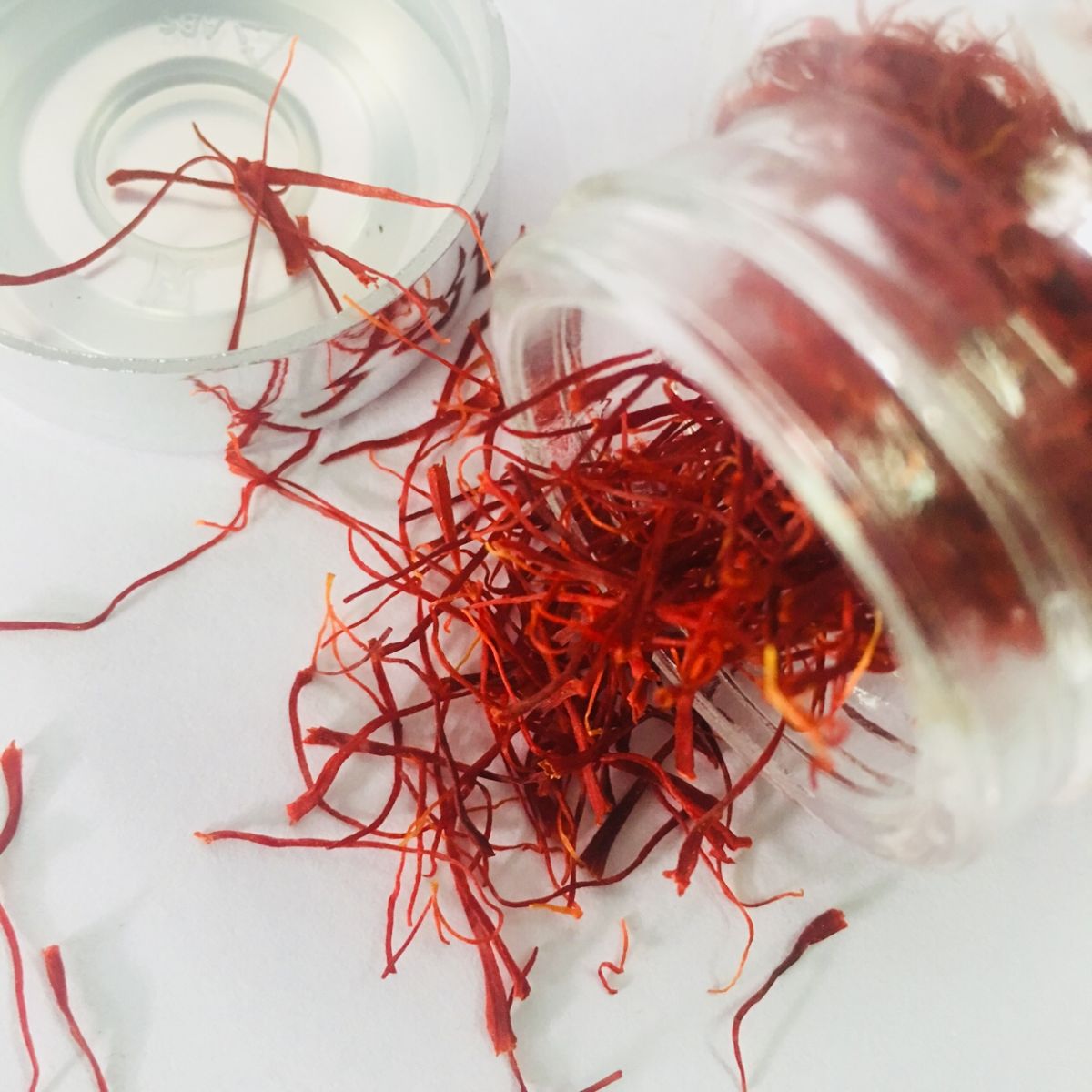 nhụy hoa nghệ tây saffron công dụng