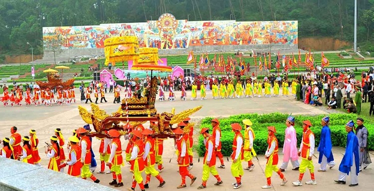 Ngày Giỗ Tổ Hùng Vương được tổ chức tại Đền Hùng, Phú Thọ