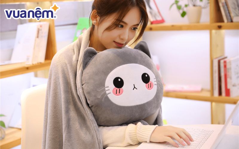 Bộ chăn văn phòng hình mèo được làm từ vải nhung mềm mại