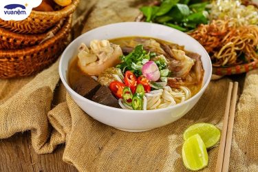 TOP 12 quán bún bò Huế ngon nhất tp.hcm